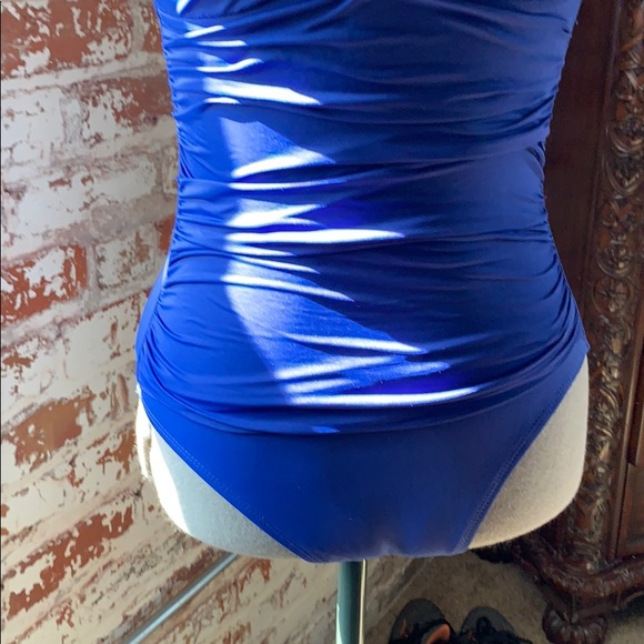 La Blanca Island Goddess Ruched Bandeau Swimsuit - Picture 7 of 11